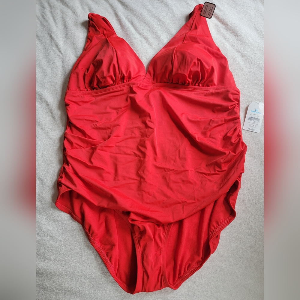CUTE RED ONE PIECE